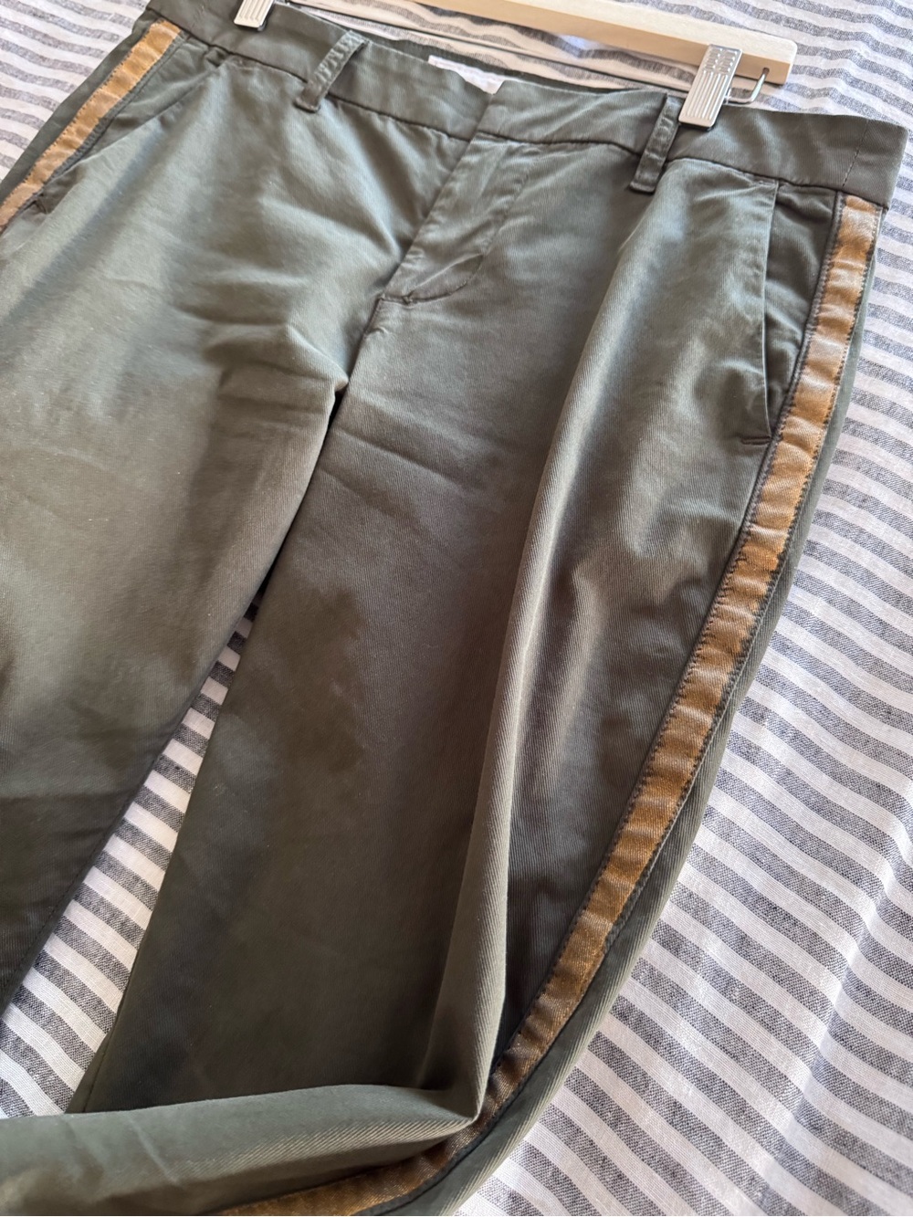 Frank & Eileen Olive Green Cropped Pants with Gold Side Stripe - Picture 2 of 9